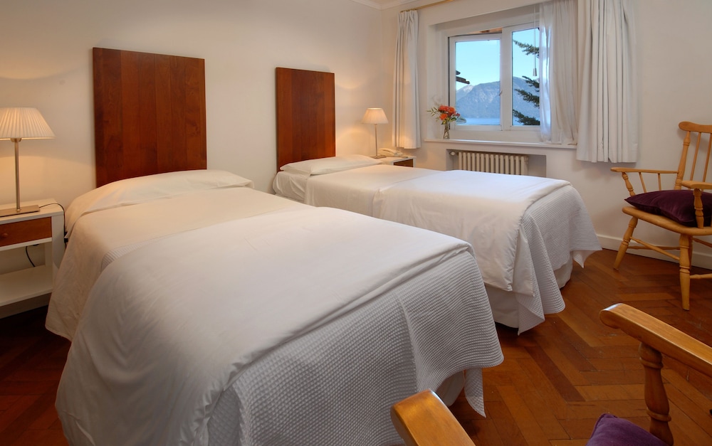 Hotel Tunquelen 8/64