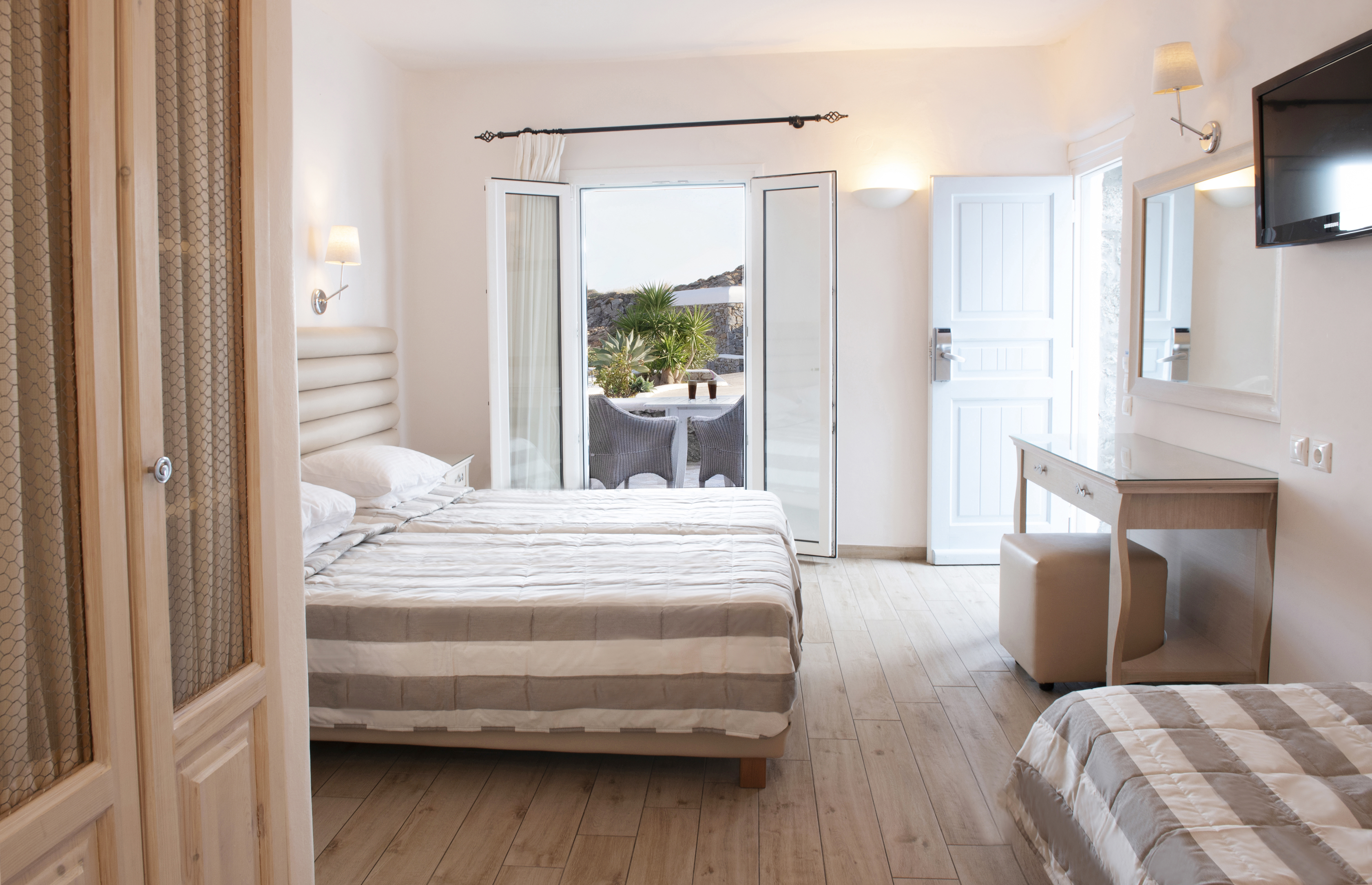 Deluxe, Double or Twin Bed, Sea View