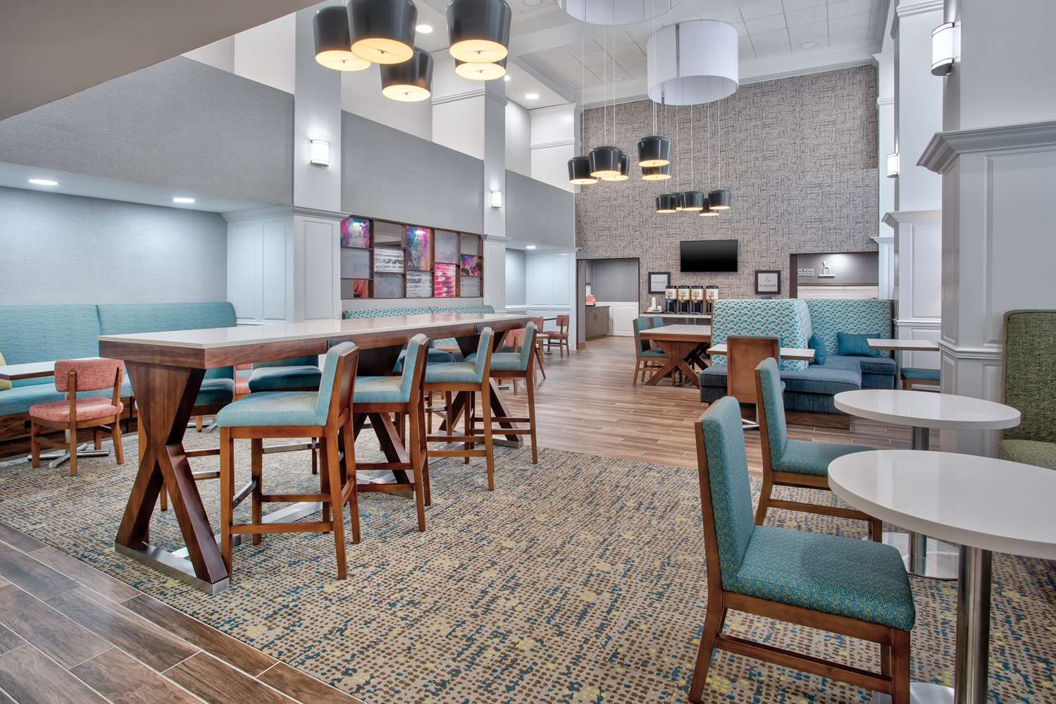 restaurant cafeteria