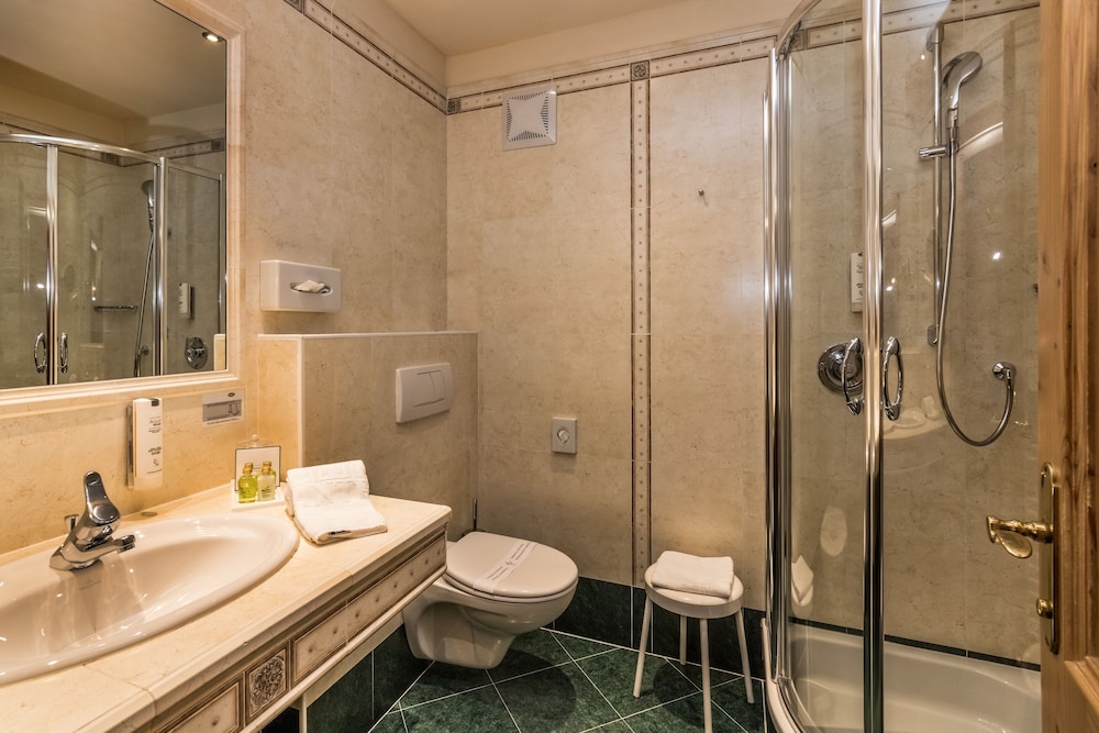 Romantik Hotel Santer 62/66