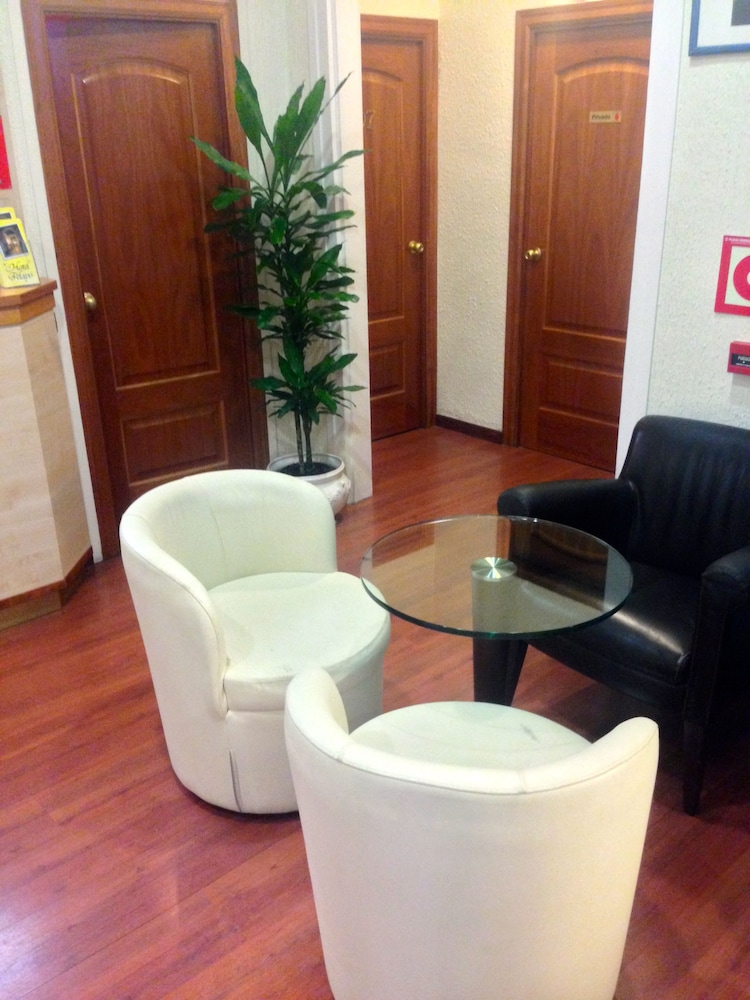 Pelayo Hotel 26/51