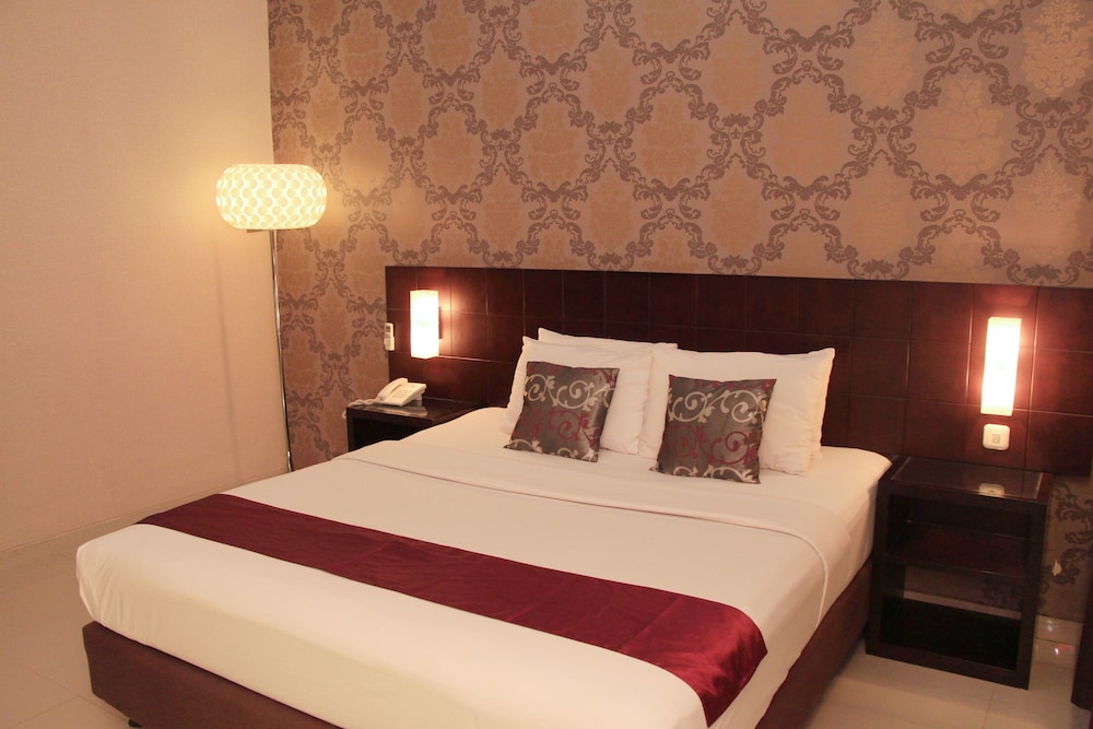 Sisingamangaraja Guest House Semarang 8/28