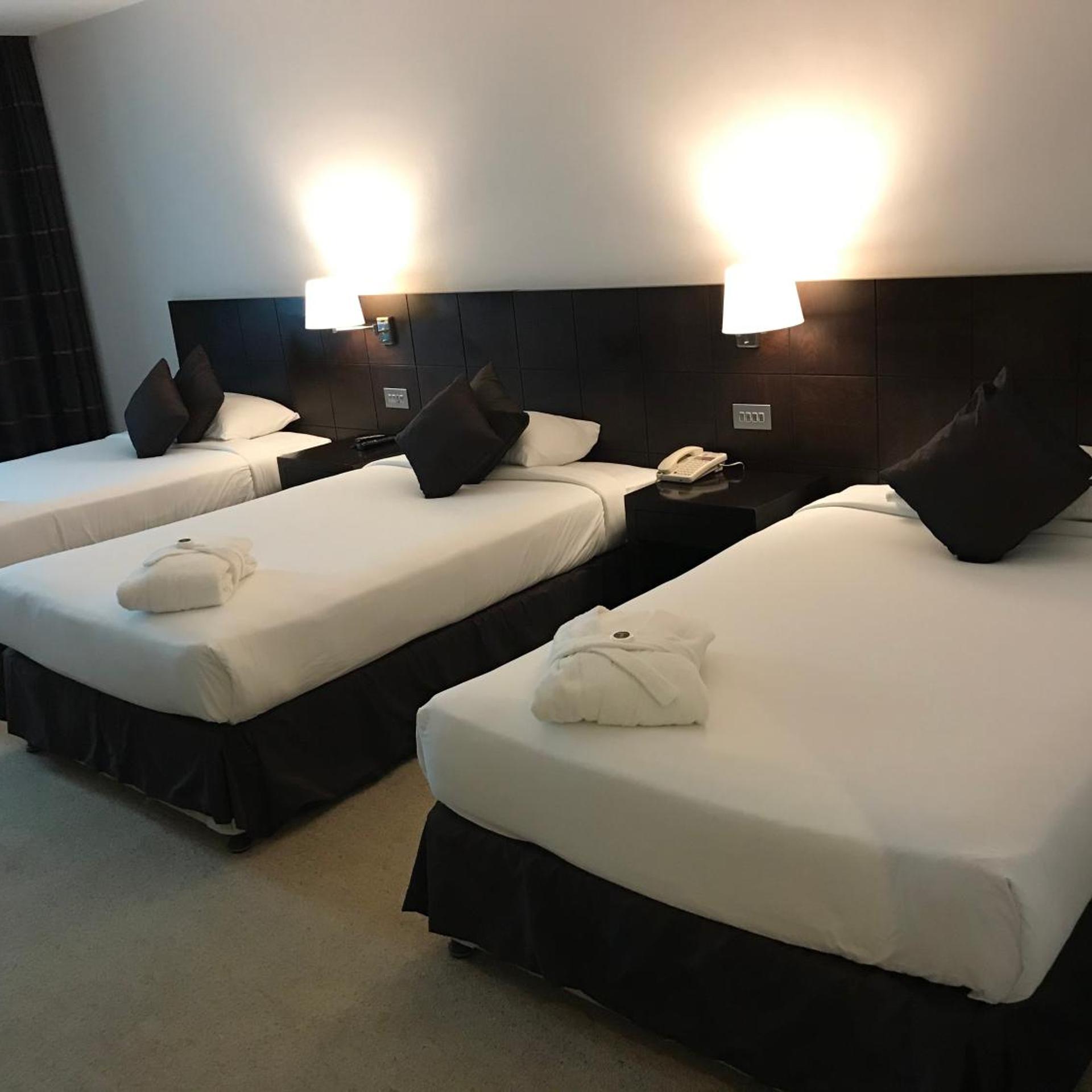 Al Jazira Club Hotel 8/22