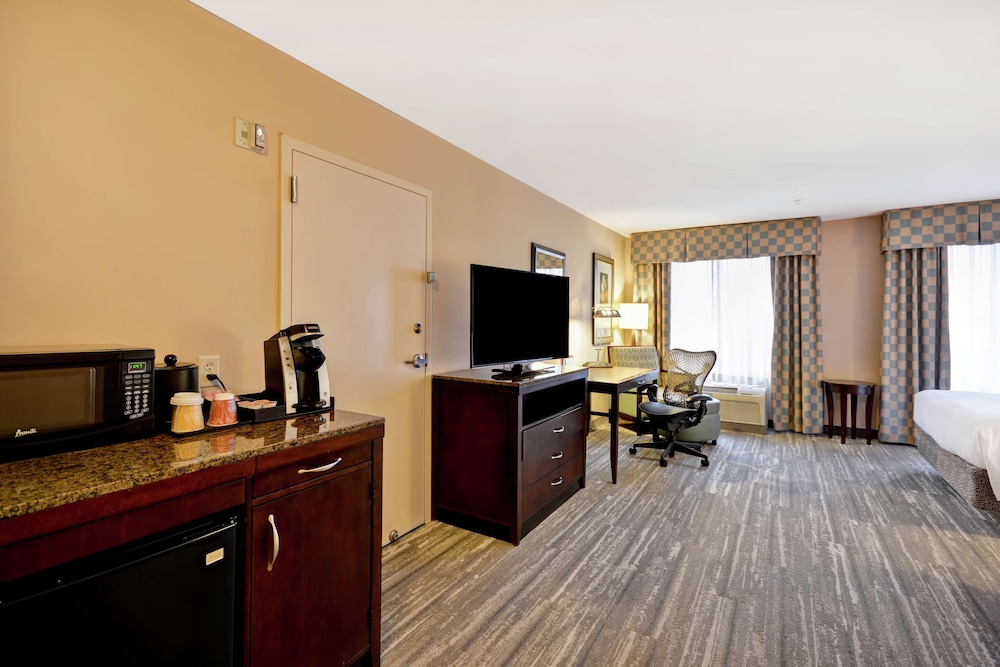 Hilton Garden Inn Ridgefield Park 16/46