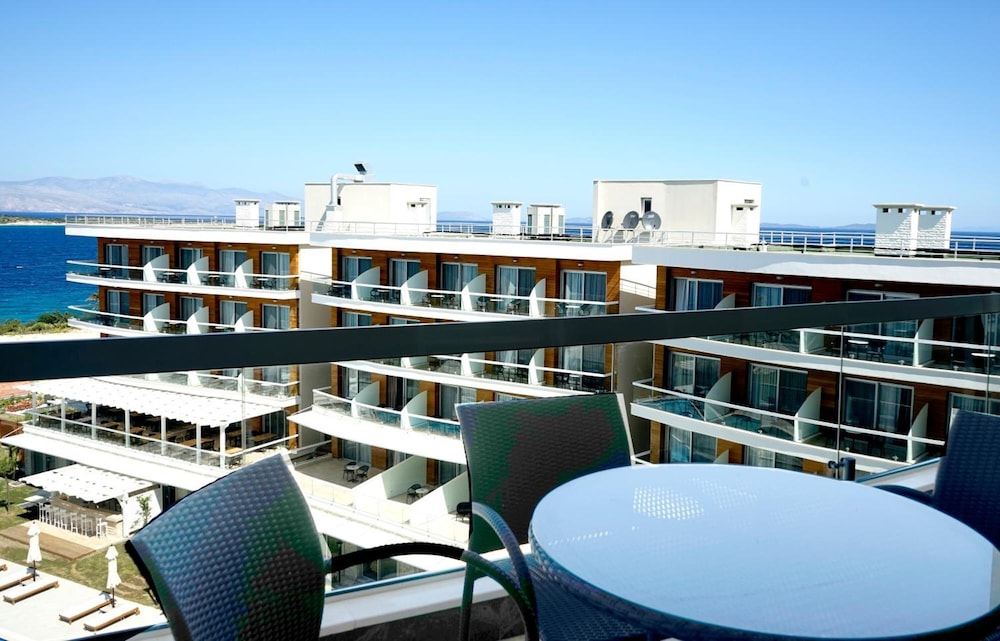 La Quinta By Wyndham Cesme 12/58