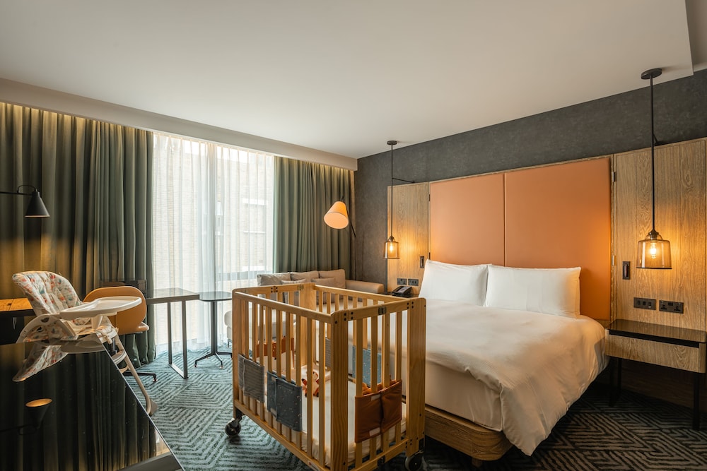 Hilton London Bankside 17/66