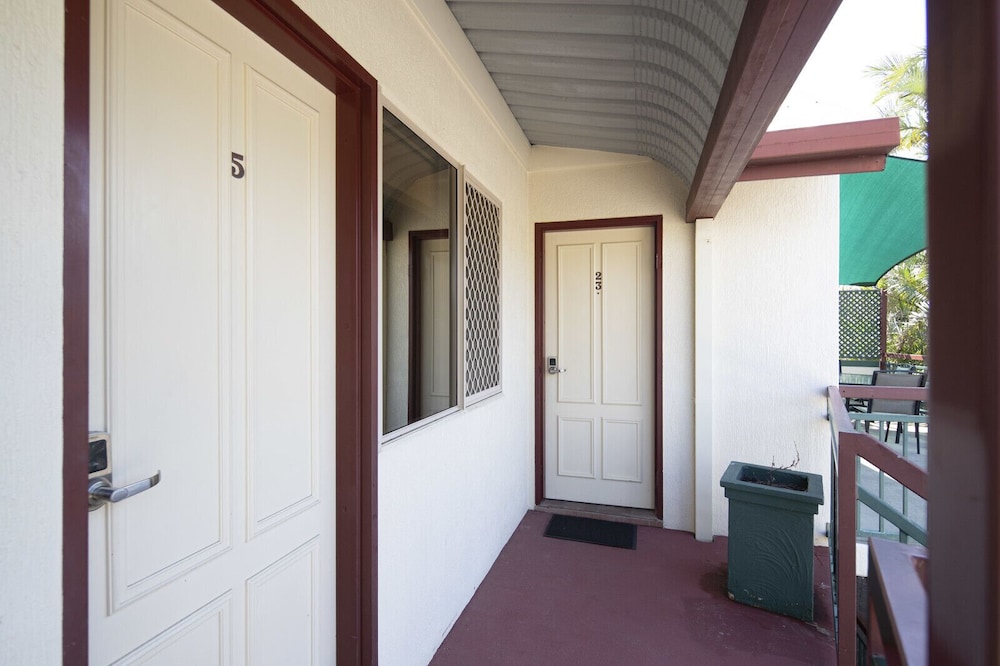 Ingenia Holidays Taigum Formerly Colonial Village 27/76