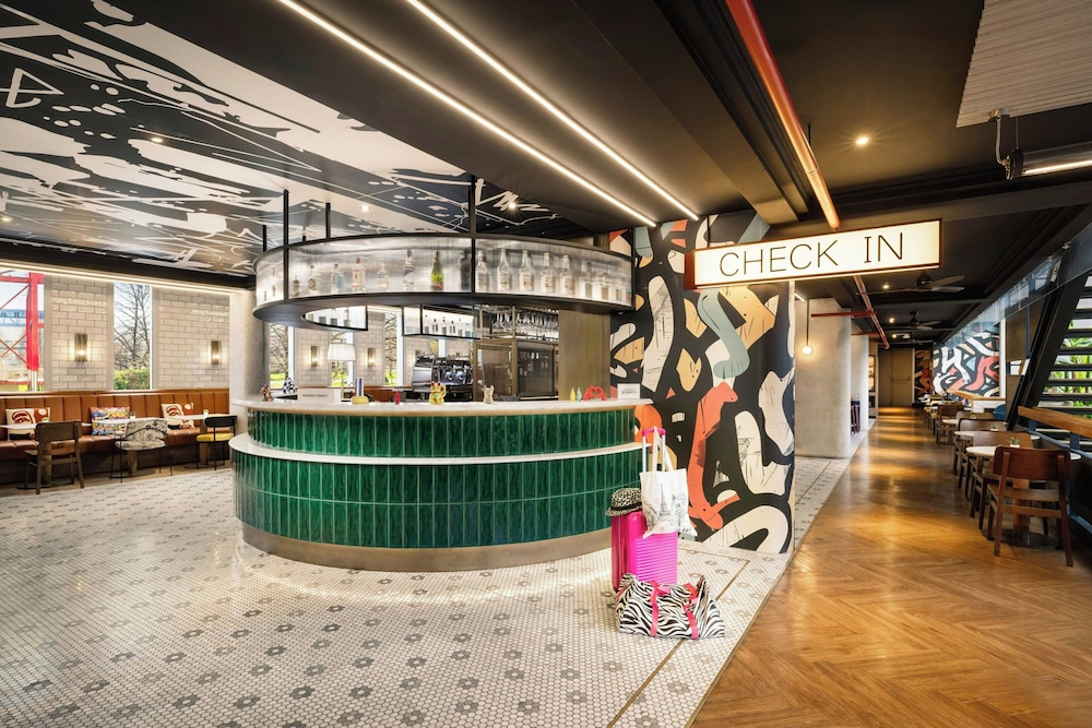 Moxy Paris La Villette 7/56