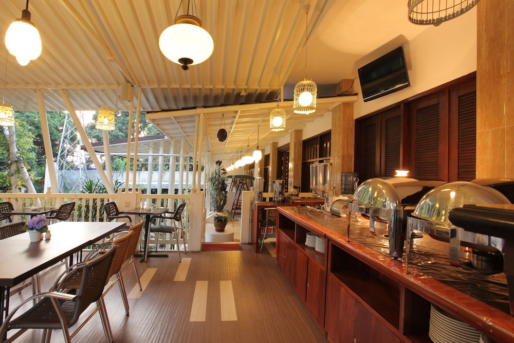 The Victoria Luxurious Guesthouse 21/26