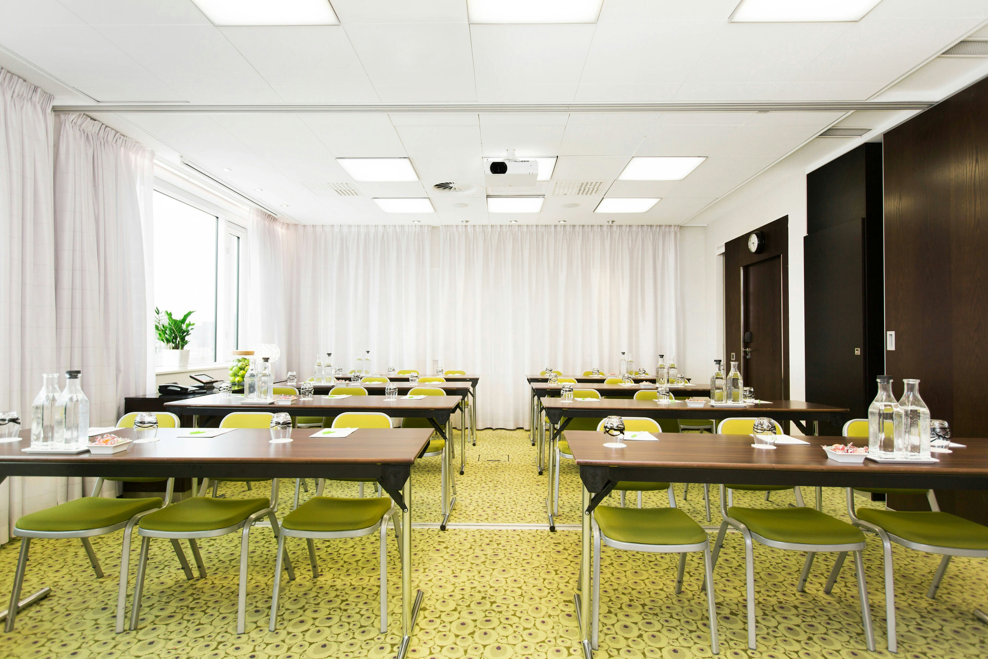 Courtyard By Marriott Stockholm 45/53