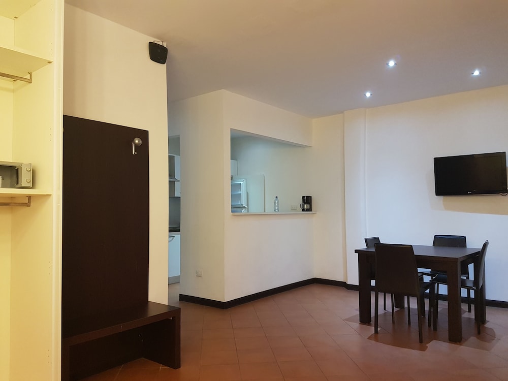 RDG Hotel 37/60