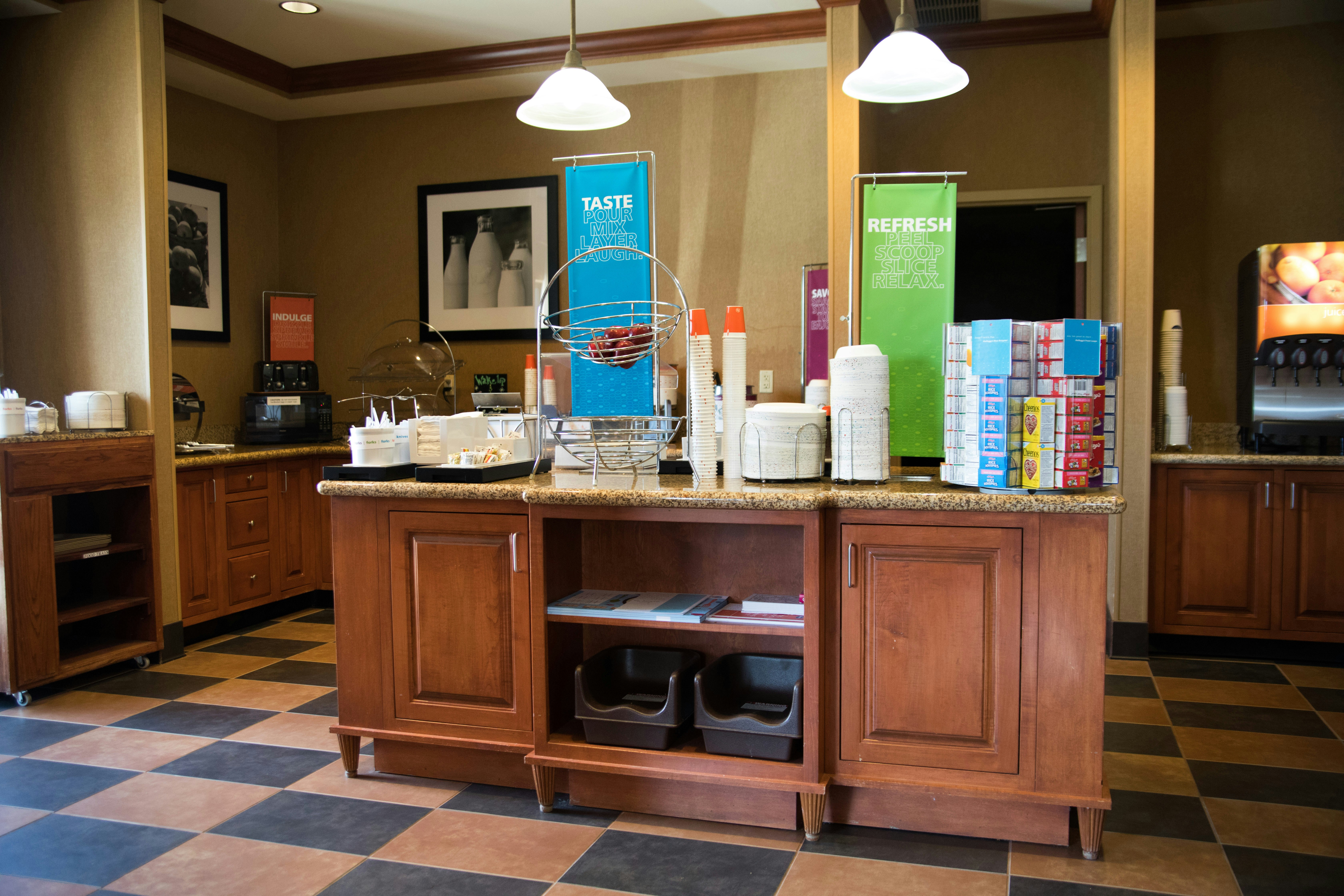 Hampton Inn Mountain Home 8/27