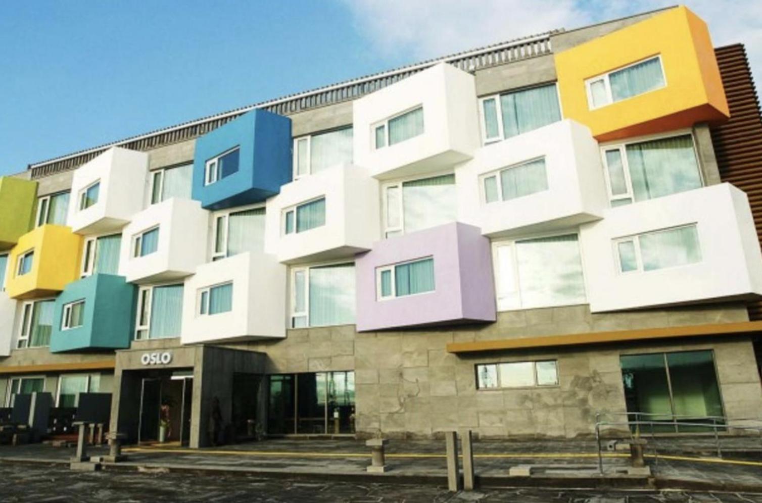 Login Hotel 1/24