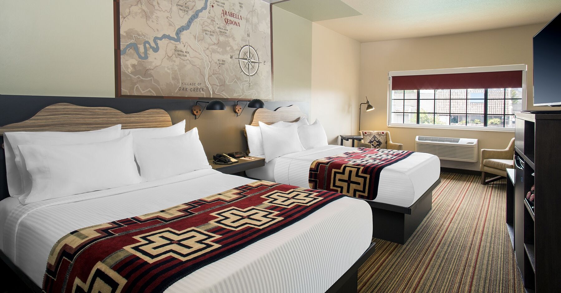 STANDARD, 2 QUEEN BEDS