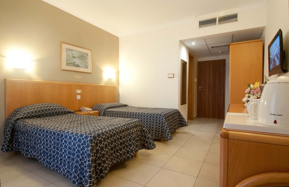 Qawra Palace Resort & Spa 28/66
