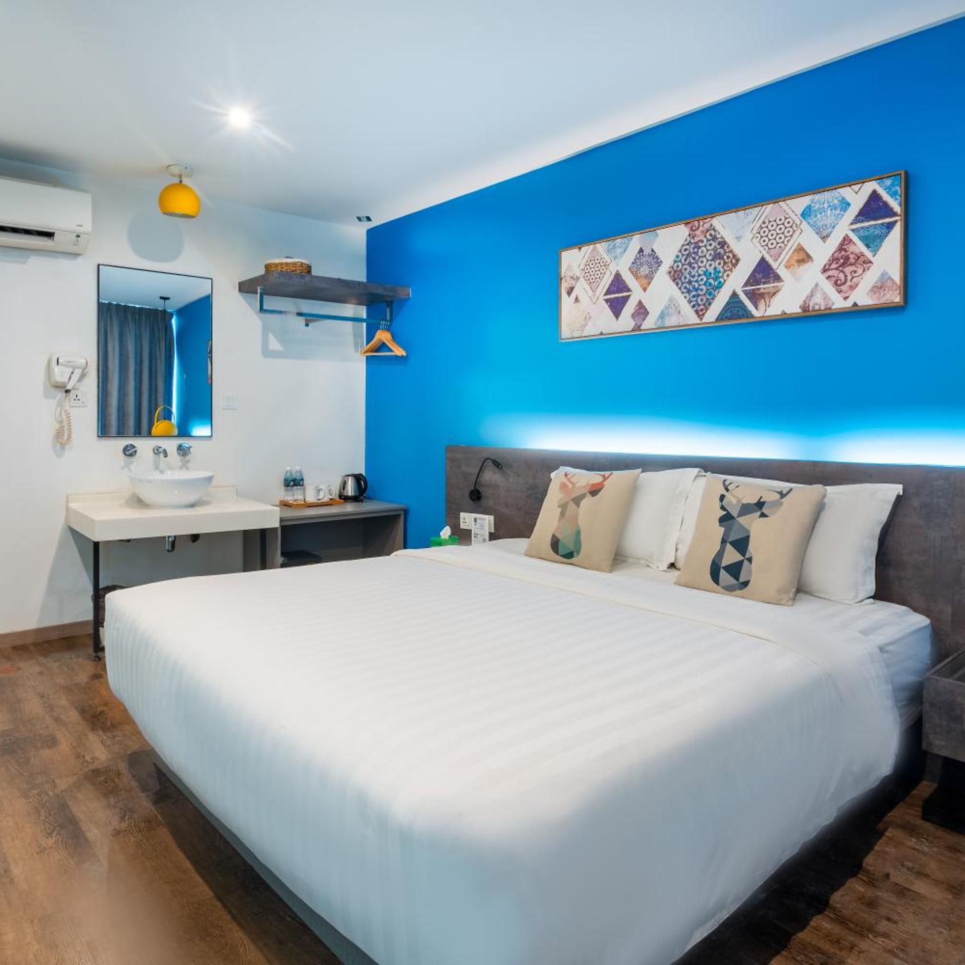 Deluxe, Suite, Apple Hotel Times Square 6/10