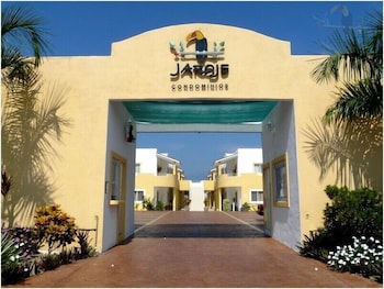 Condominios Jaroje 2/15
