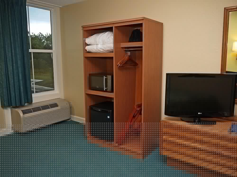 Outer Banks Inn 32/41