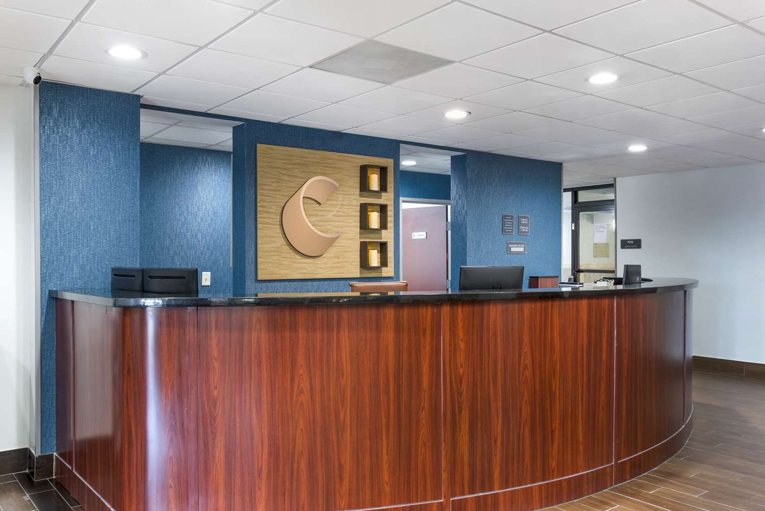 Comfort Suites Atlanta Airport 4/14