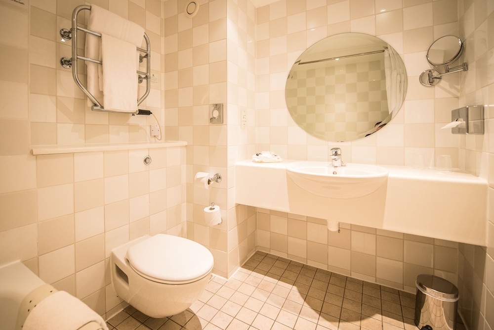 HOLIDAY INN CAMBRIDGE 22/75