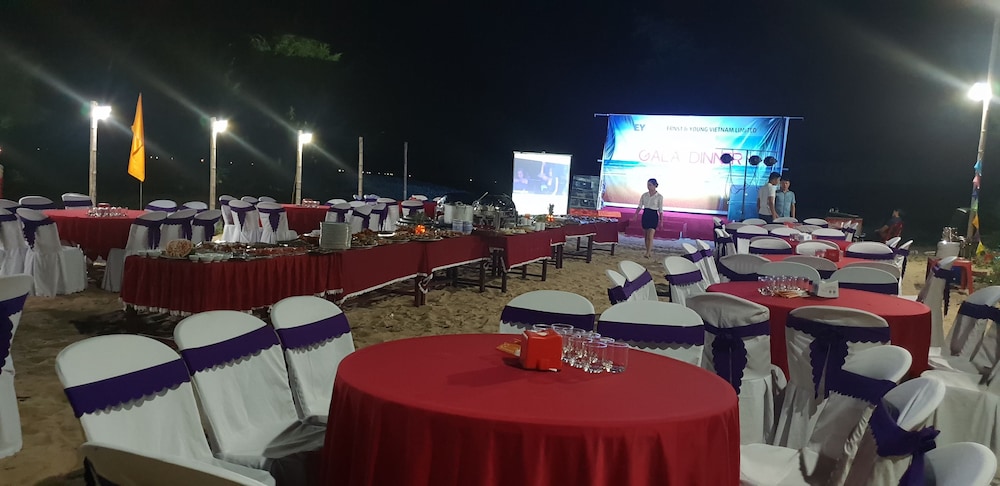 Phu Cuong Beach Hotel 58/69