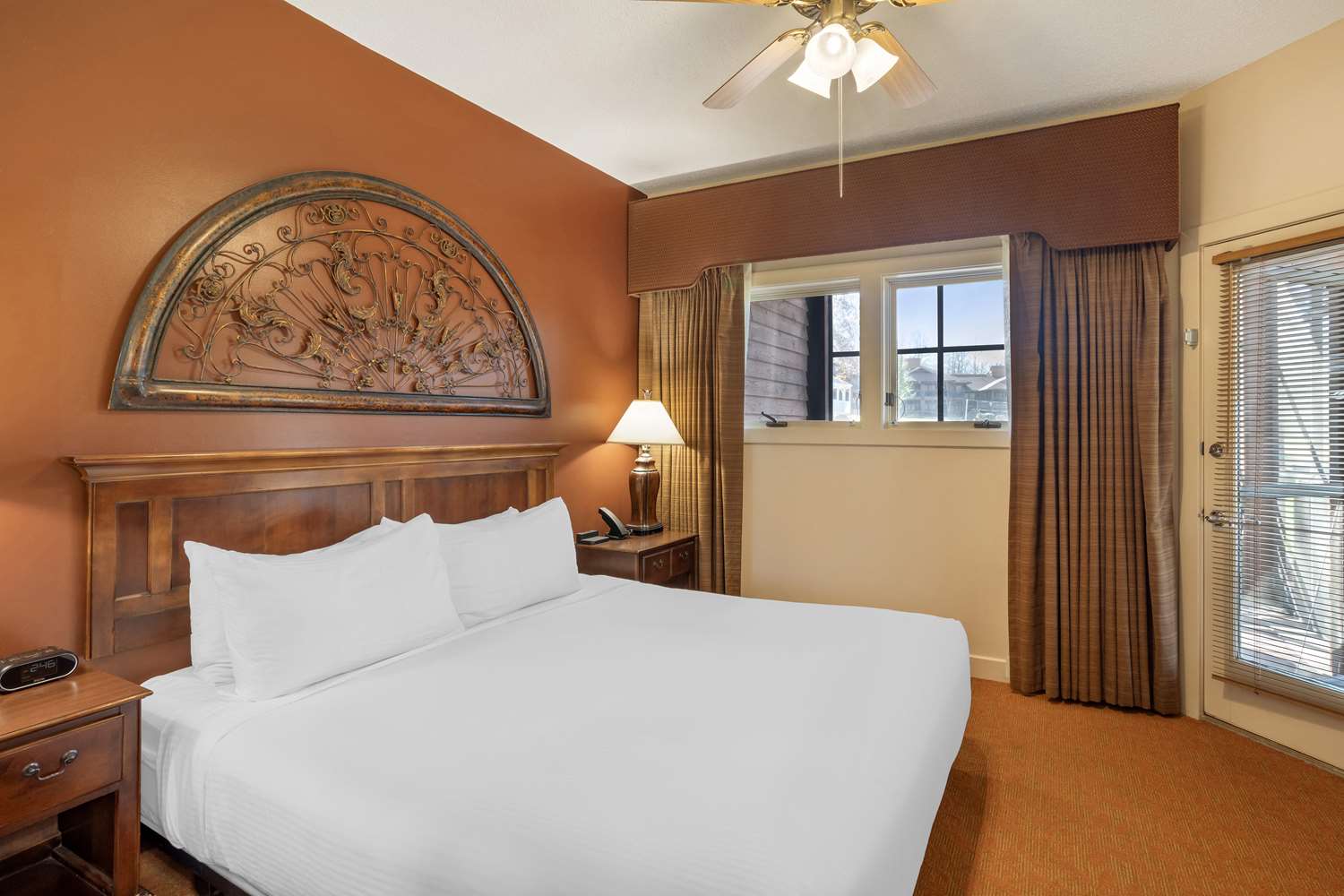 1 Bedroom, Plus, Suite, King Bed, Sofa