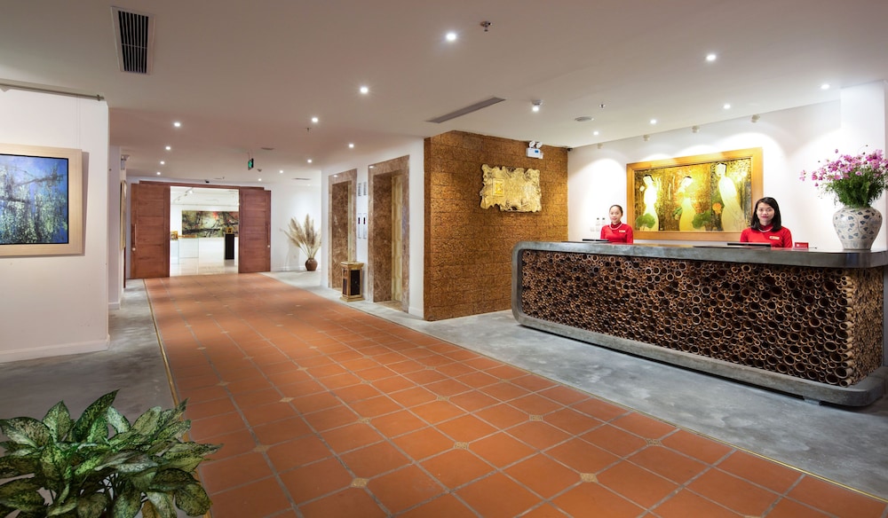 MK Premier Boutique Hotel 4/65