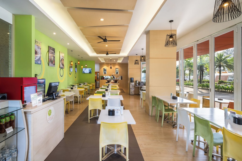 Zest Harbour Bay Batam by Swiss-Belhotel International 33/43