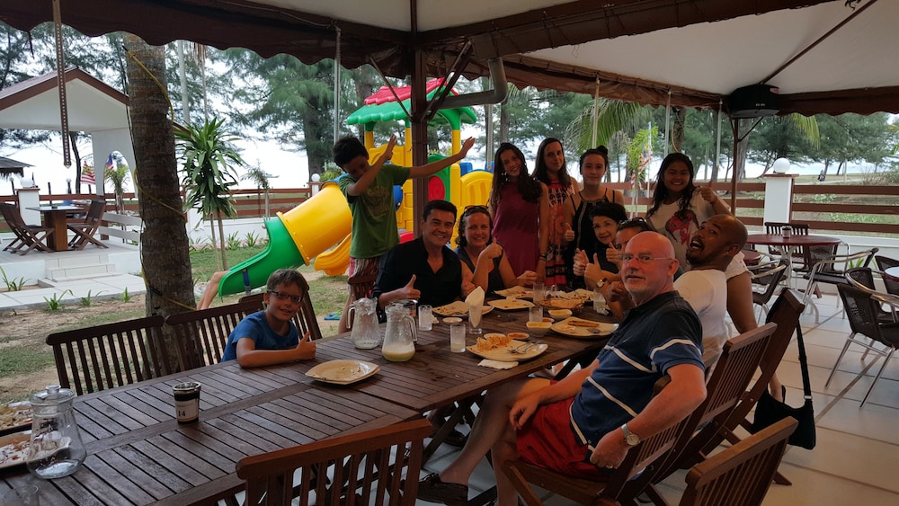 Al Safina Kijal Beach Resort & Restaurant 29/47