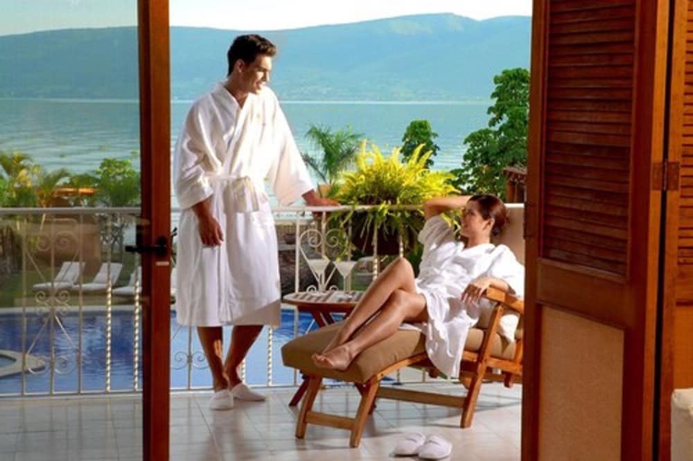 EL CHANTE SPA HOTEL 28/50