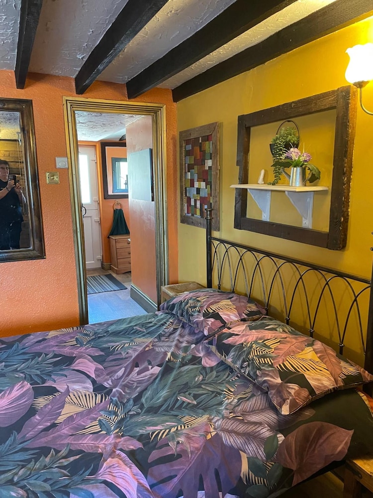 OYO Yarm Cottages 26/64