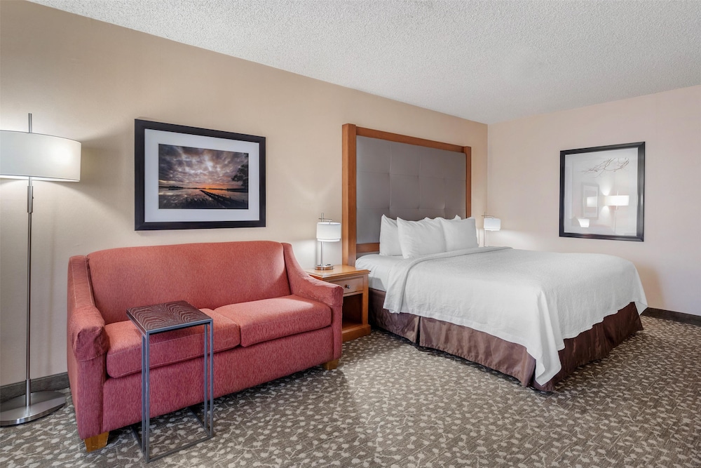 غرفة قياسية بسرير كينج، Best Western Plus Oak Harbor Hotel & Conference Center 3/10