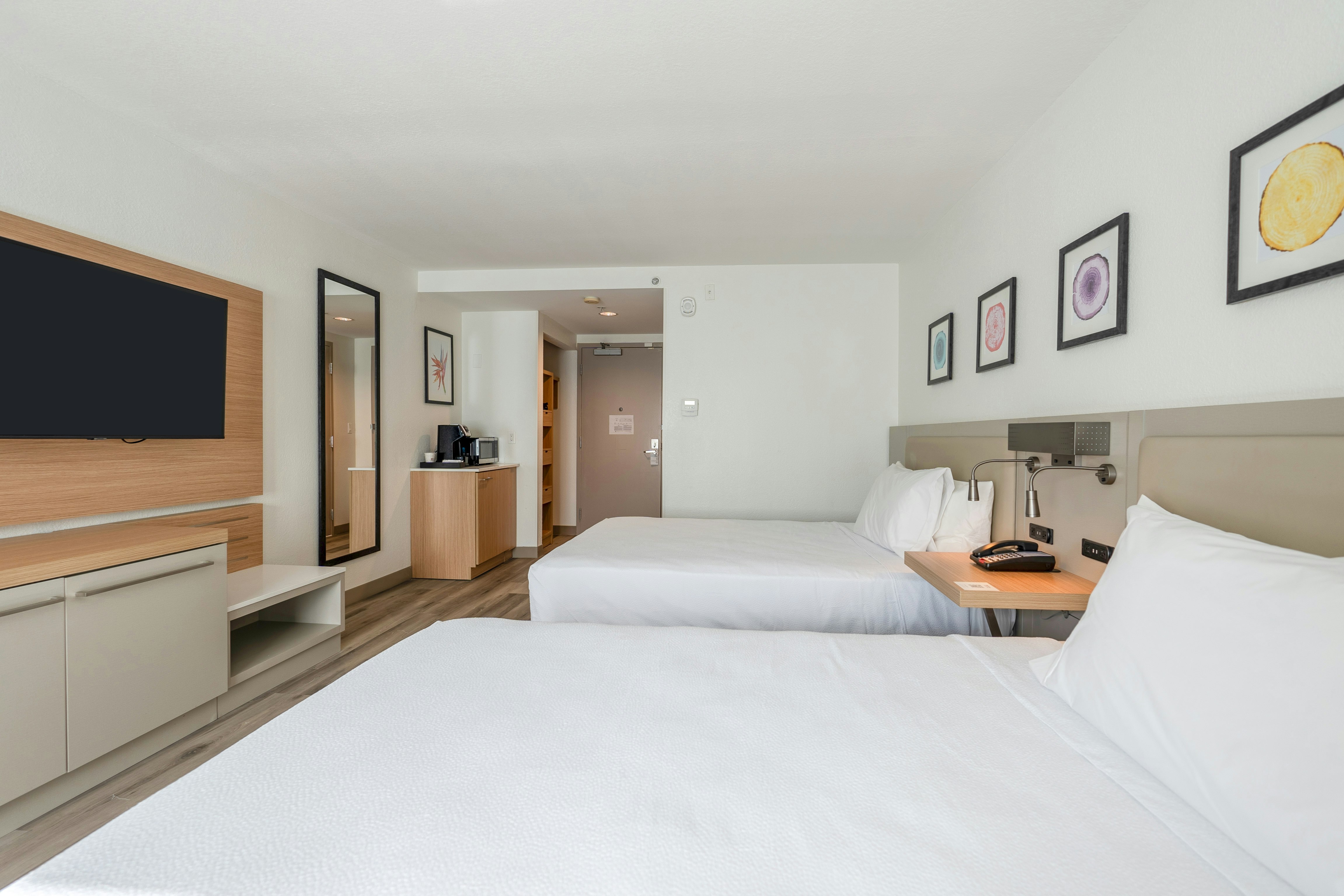 غرفة ديلوكس بسريرين كوين، Hilton Garden Inn Ft. Lauderdale Airport-Cruise Port 3/4