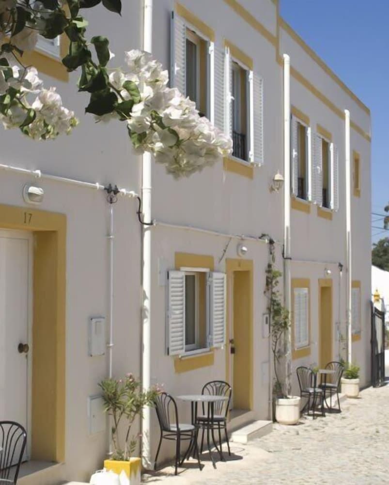 MONTE DOS AVOS VILLAGE 6/59