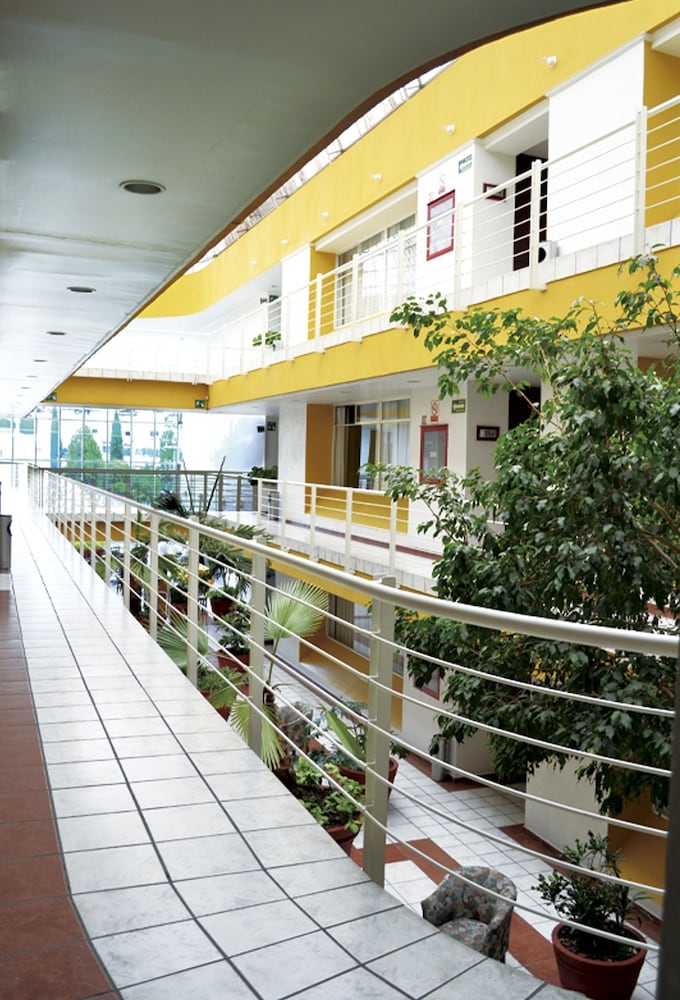 Hotel Mediterraneo 3/42