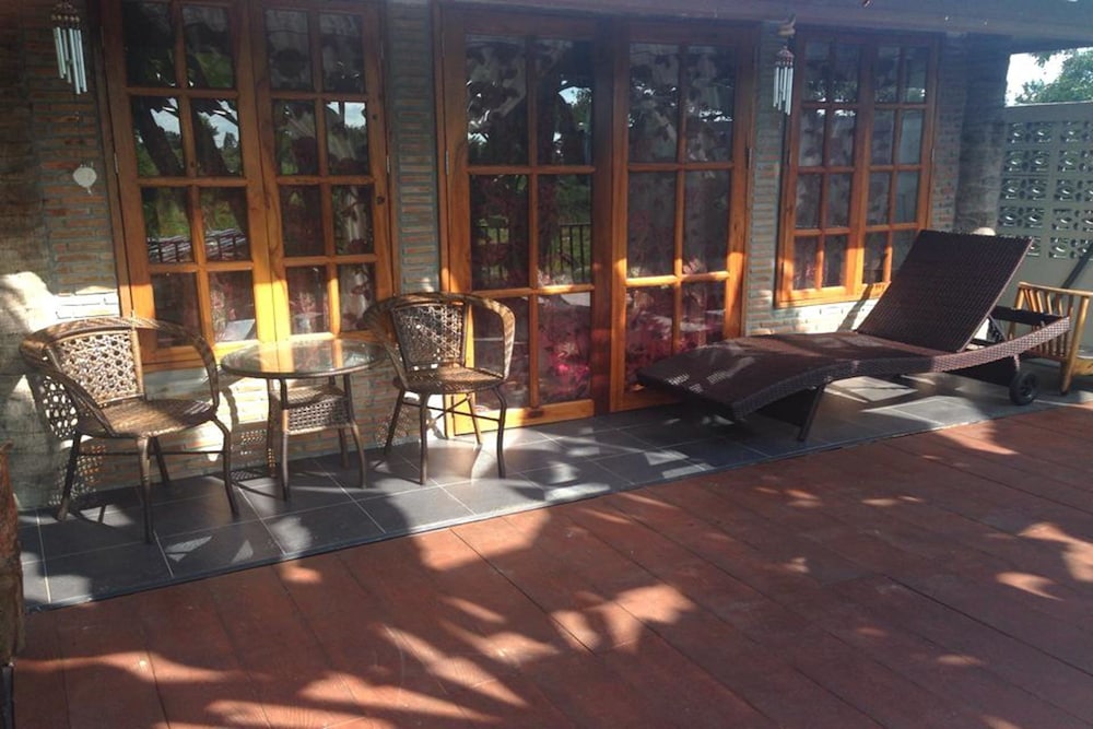 Banter Resort 13/40
