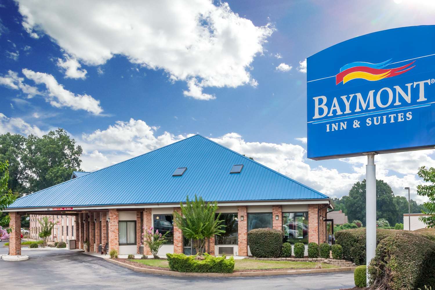 Baymont By Wyndham Jackson 2/34