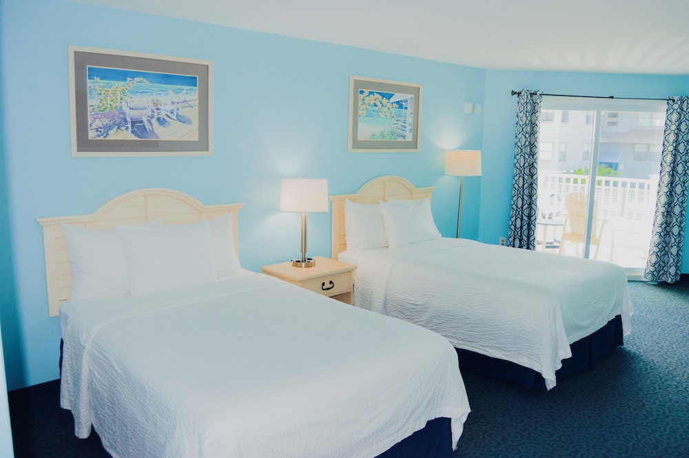 Drifting Sands Oceanfront Hotel 31/70