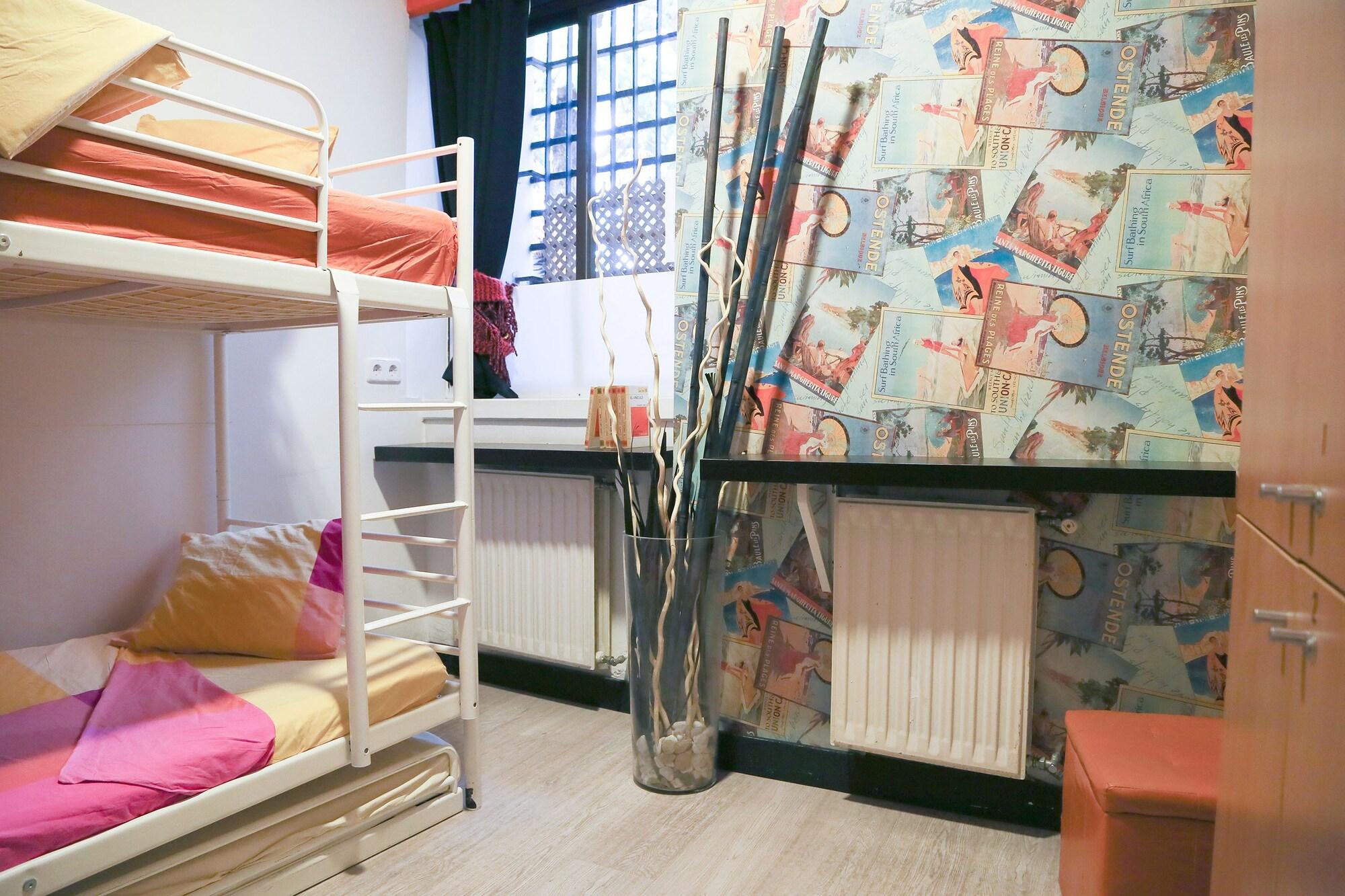 Hostels Meetingpoint 34/55