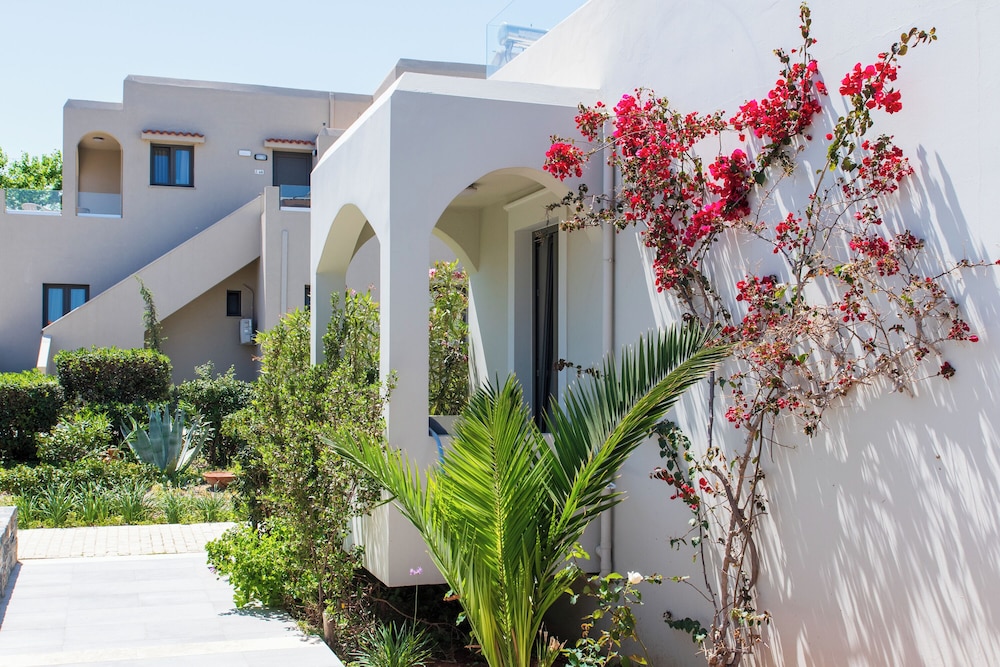 Malena Hotel and Suites - Adults Only by Omilos Hotels in MALEVIZI