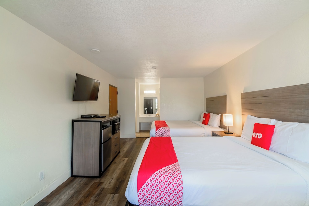 2 Queen Beds Non-Smoking