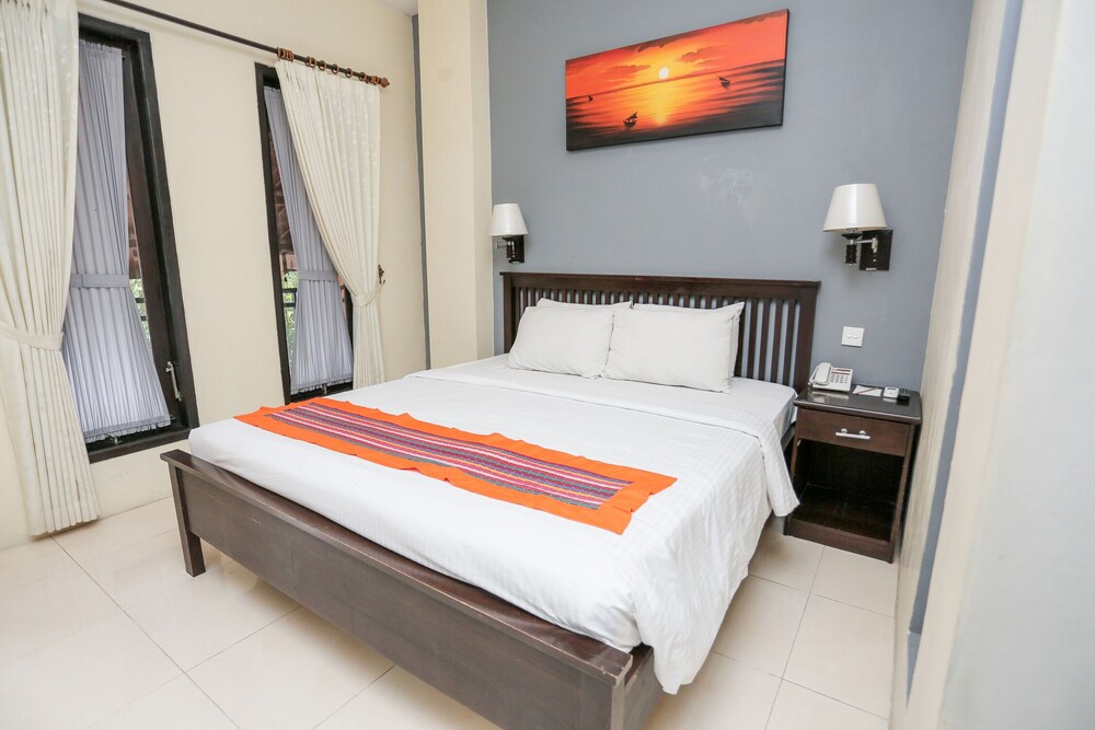 Ubud Hotel Villas Malang 35/76