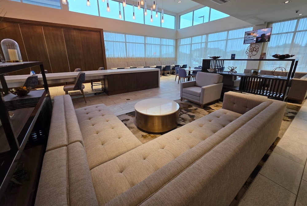 Hawthorn Extended Stay Austin North 38/50