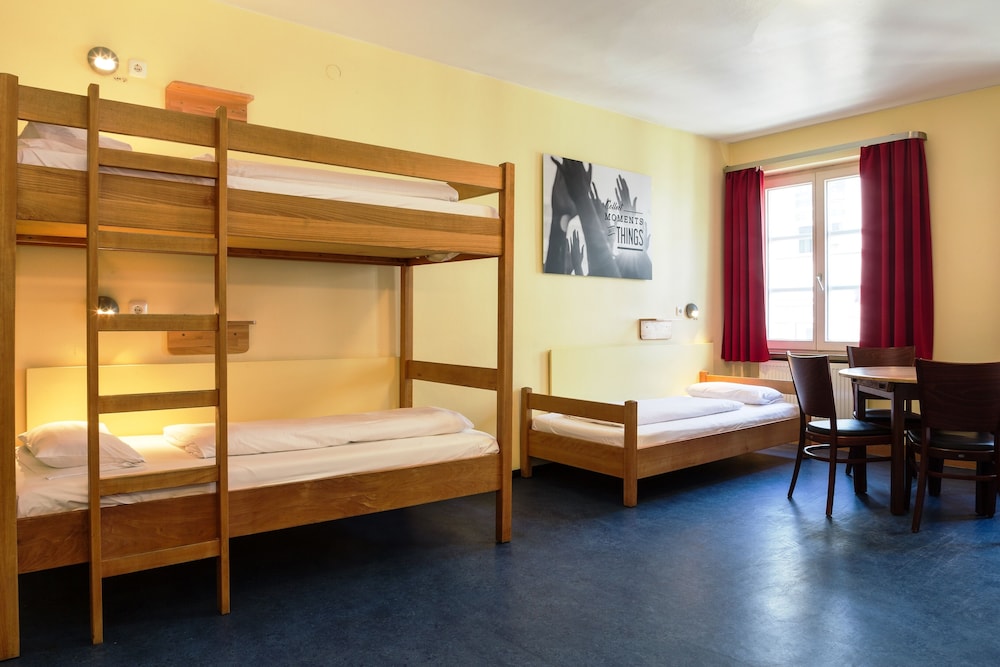 Euro Youth Hotel Munich 15/64