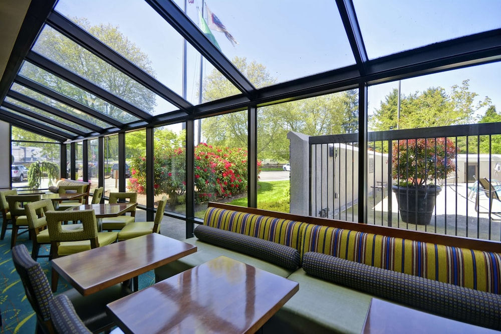 Hampton Inn Seattle/Southcenter 9/39