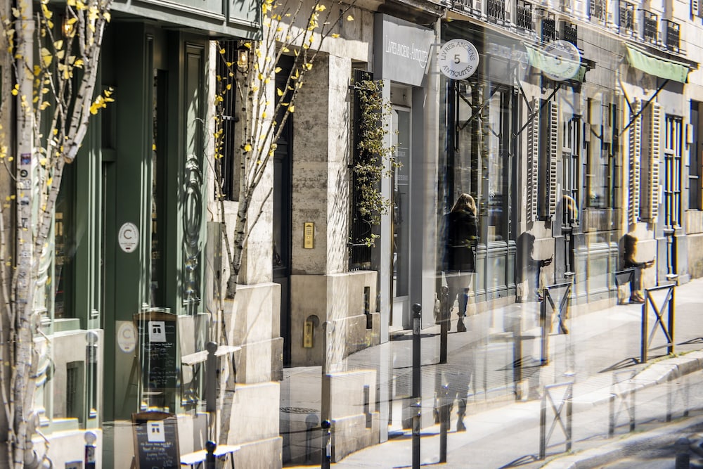 Hotel Louis 2 2/50