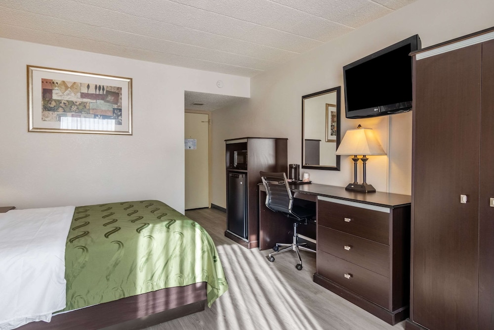 Quality Inn & Suites Indiana South 20/48