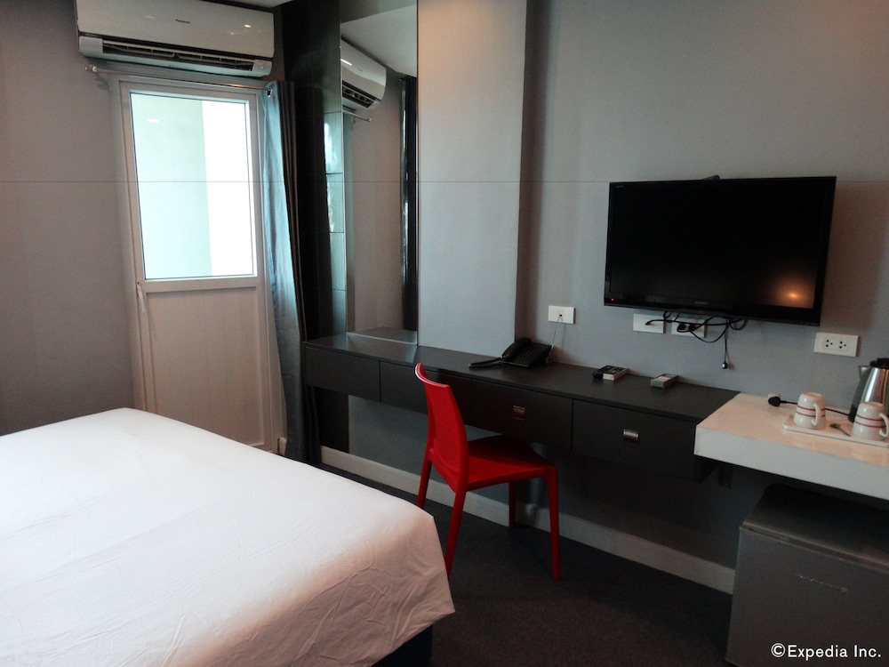 غرفة بسرير كينج، Leez Inn Malate 4/8