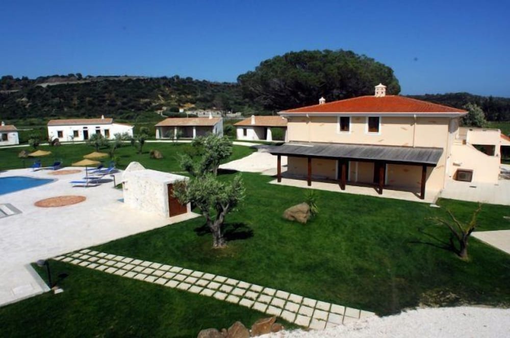Santa Maria Resort 33/37