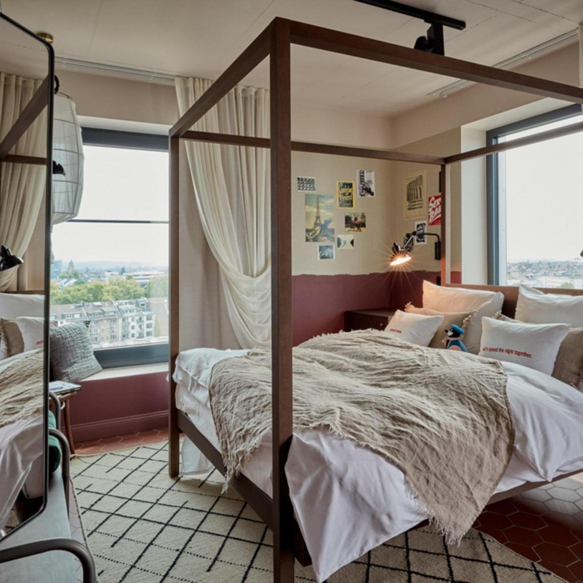 Medium, King Bed